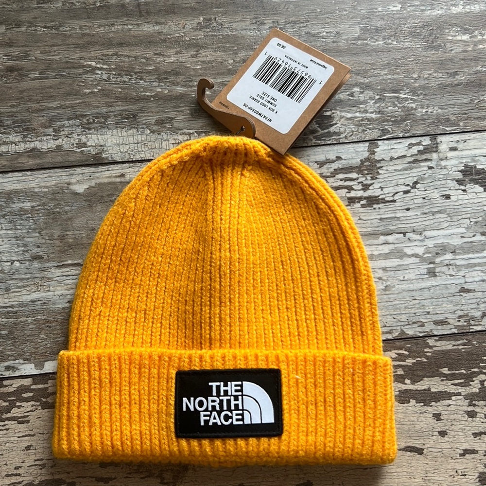 Kids North Face box logo beanie